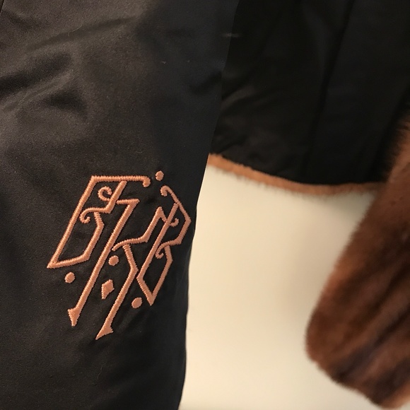 Mink shawl... - Picture 10 of 16